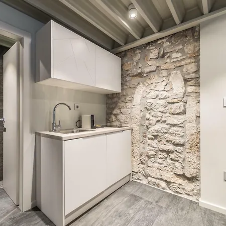 Alma Lofts *