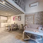 Alma Lofts Apartment